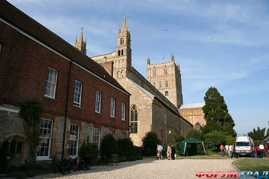 Tewkesbury Abbey/Приходская церковь Св. Марии Девы