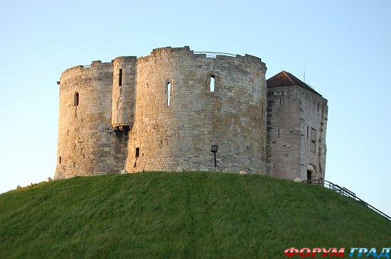 Башня Клиффорда, Йорк/ Clifford's Tower, York