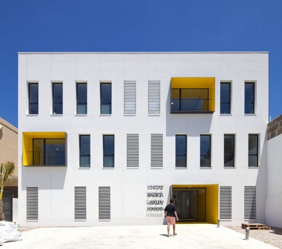 porreres-health-center-by-maca-studio-02