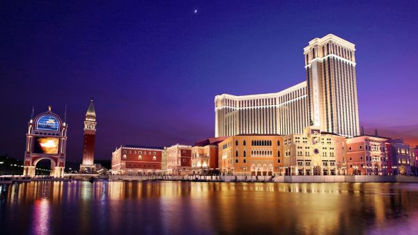 10 most expensive buildings in the world-33