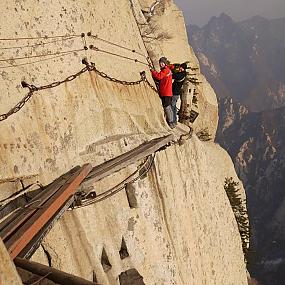 15 places created by people and life-threatening-02