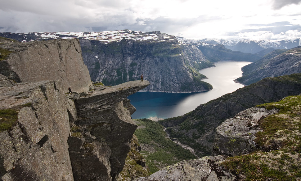 15 places created by people and life-threatening-10