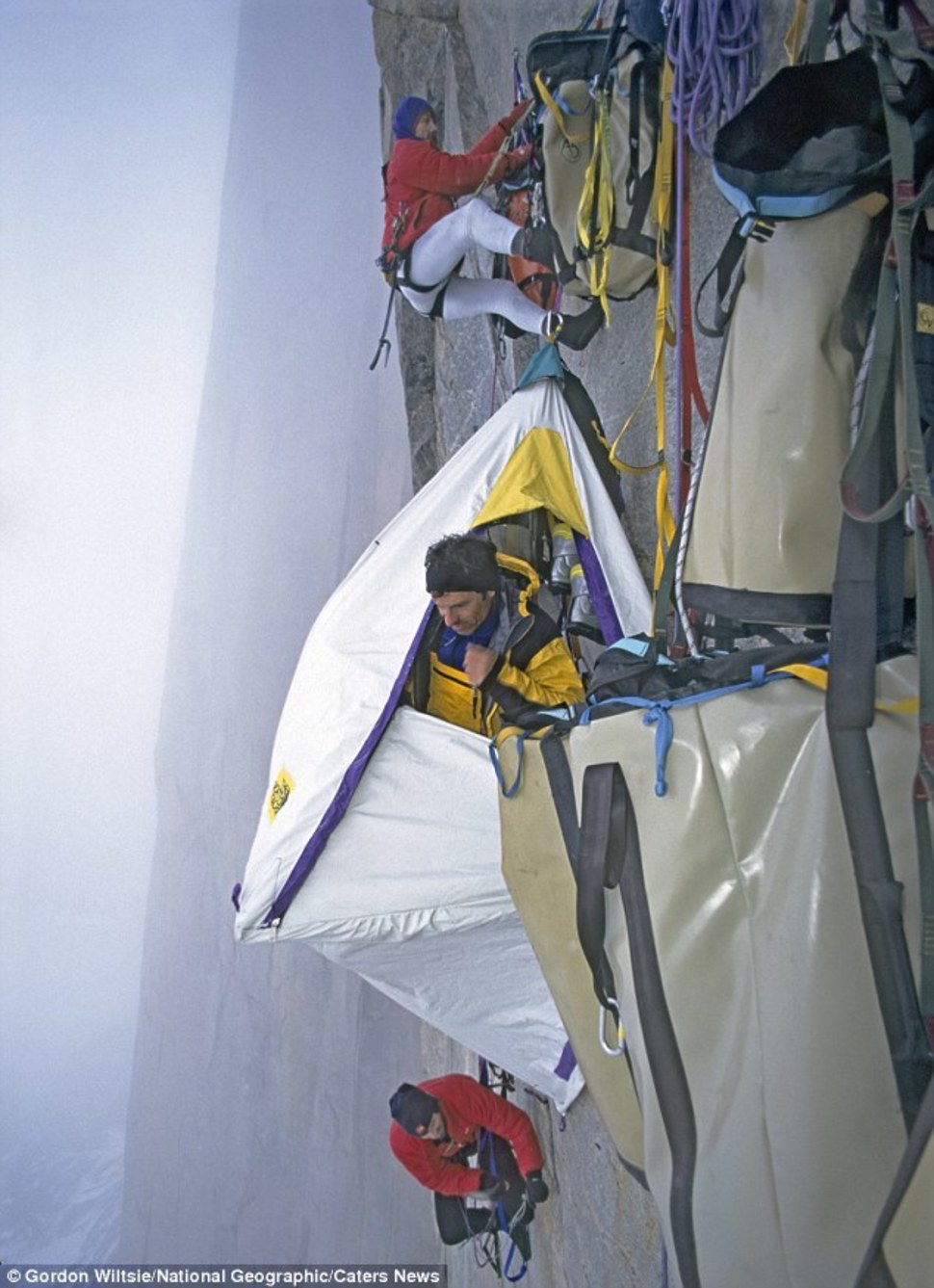15 places created by people and life-threatening-32