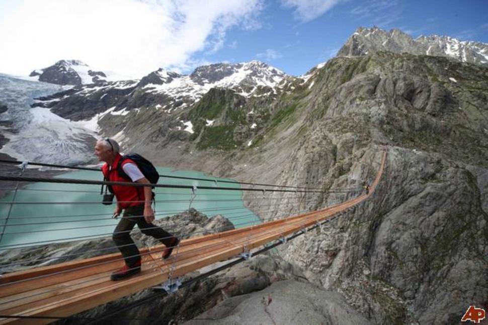 15 places created by people and life-threatening-38