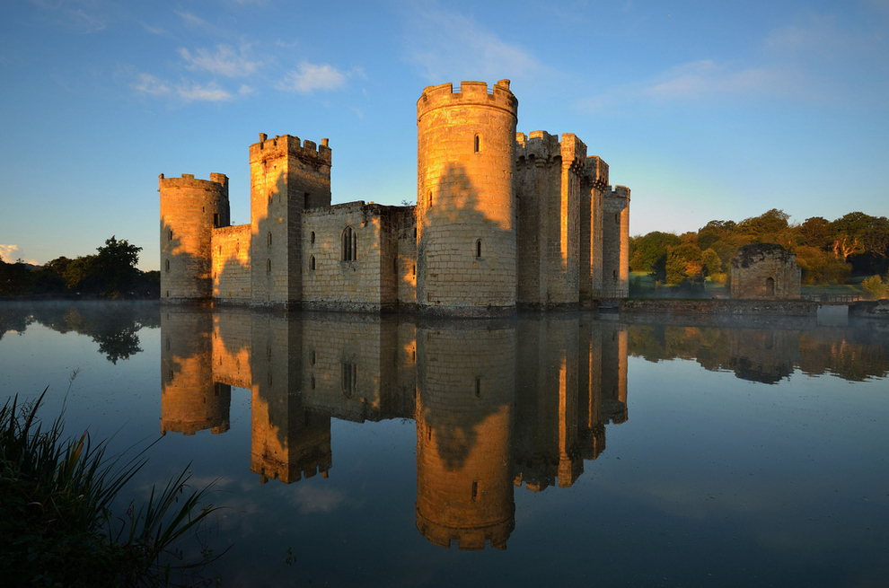 29 magnificent castles from around the world-21
