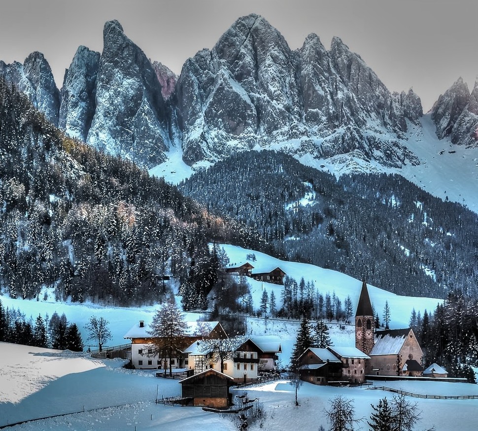 30 beautiful winter cities in the world-19