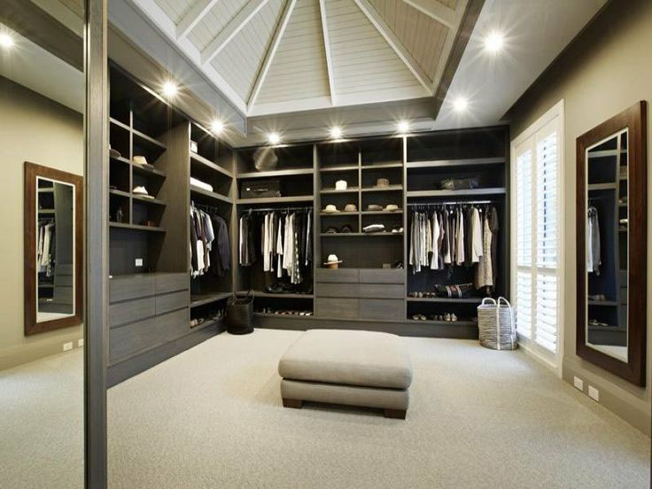 30 ideas for a roomy man s wardrobe-05