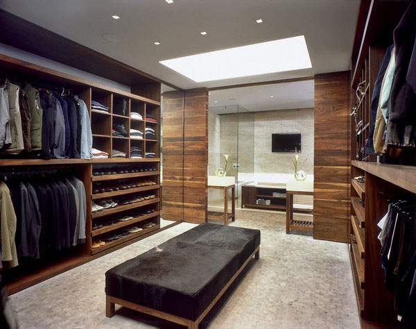 30 ideas for a roomy man s wardrobe-08