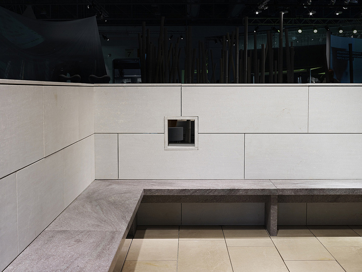 art installation la piazza from aldo cibic-05