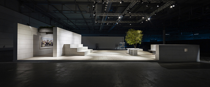 art installation la piazza from aldo cibic-08