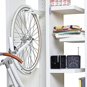 book shelf with fastening for the bicycle-02