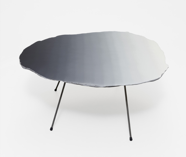 canvas-tables-by-philipp-aduatz-02