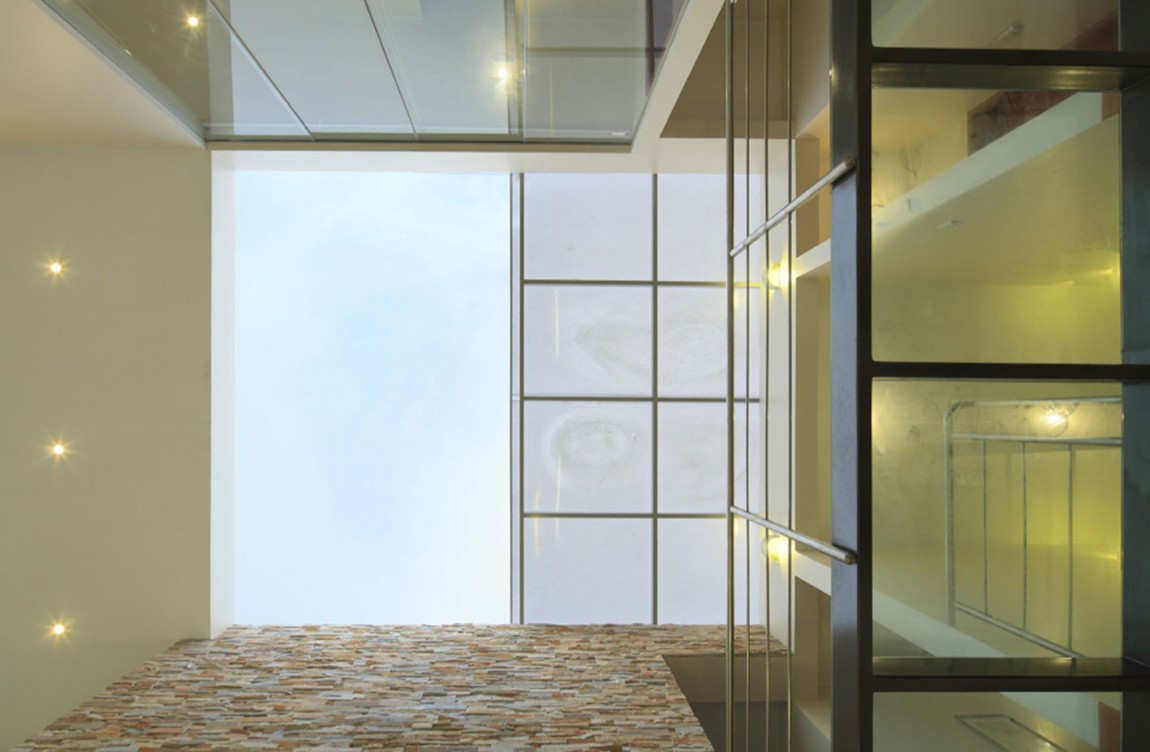 conceptual cristal house in peru-02