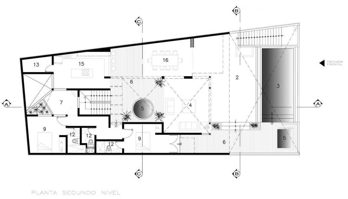Детальный эскиз планировки первого этажа особняка Cristal House