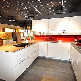 contemporary-italian-kitchen-11