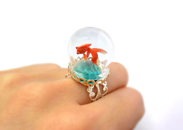 delicate rings with magical scenes inside-20