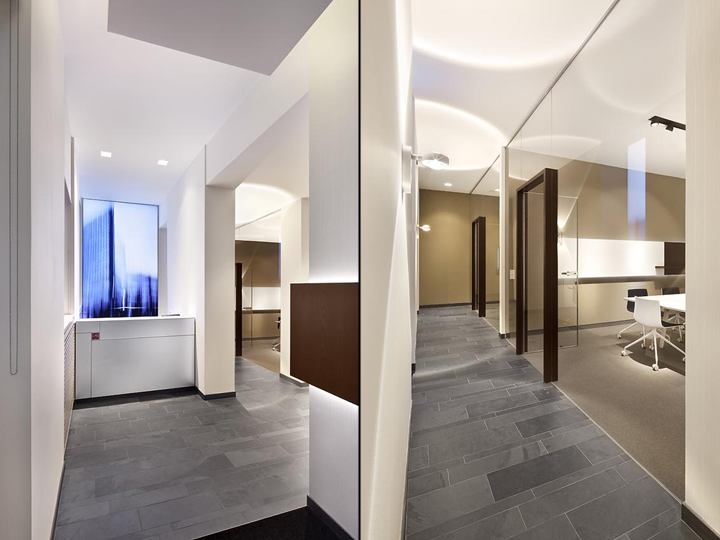 eb-group-office-06