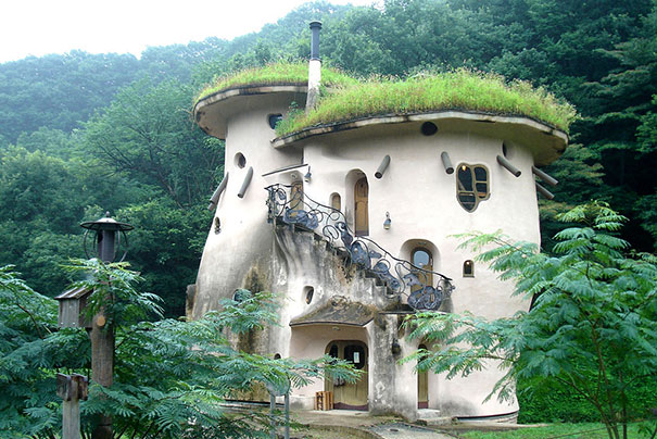 fabulous houses in the real world-21