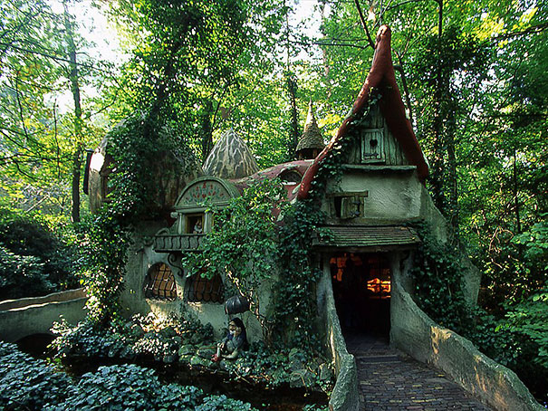 fabulous houses in the real world-22