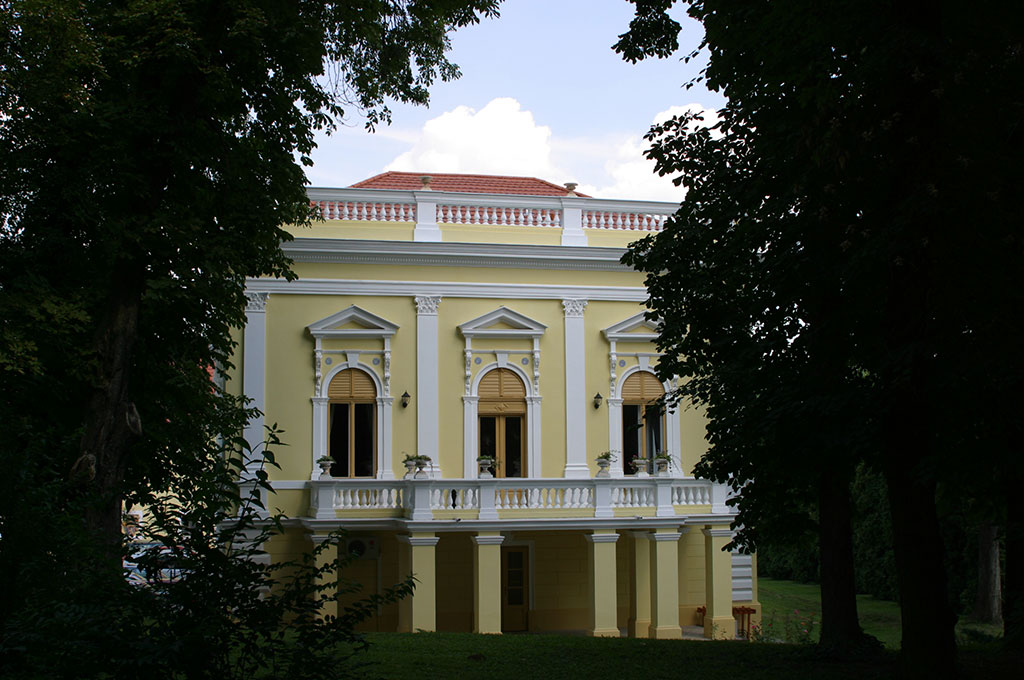 Внешний вид отеля Puchner Castle Hotel