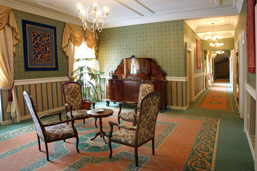 Гостиная комната отеля Puchner Castle Hotel