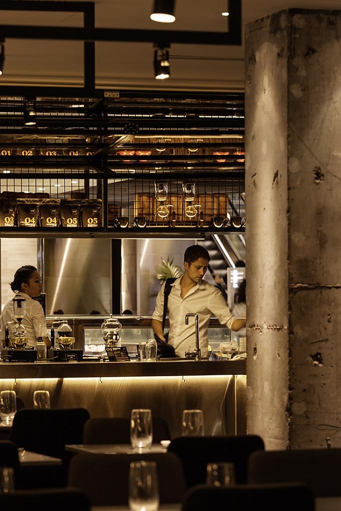 flagship-restaurant-06
