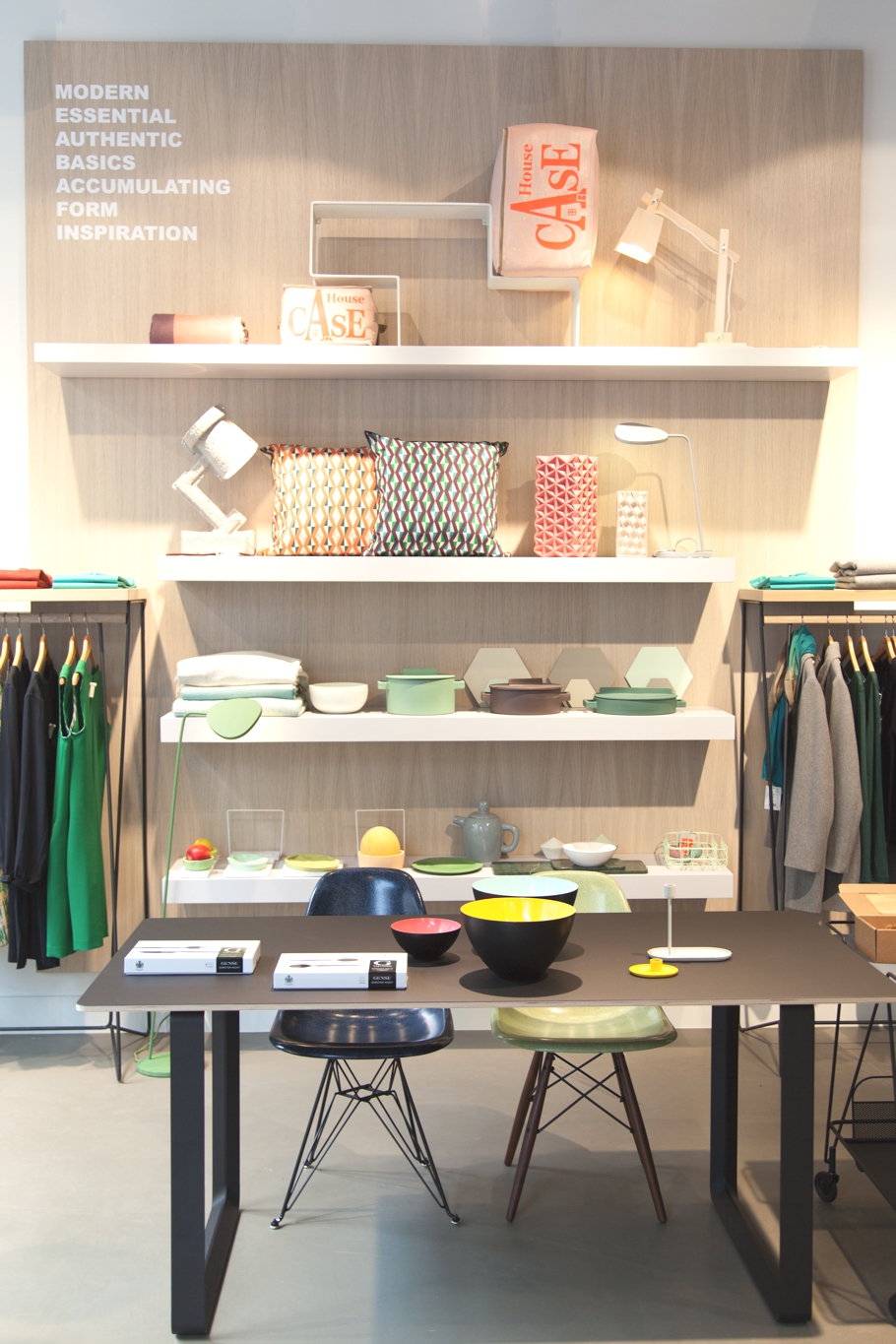 home pyramides in paris-03