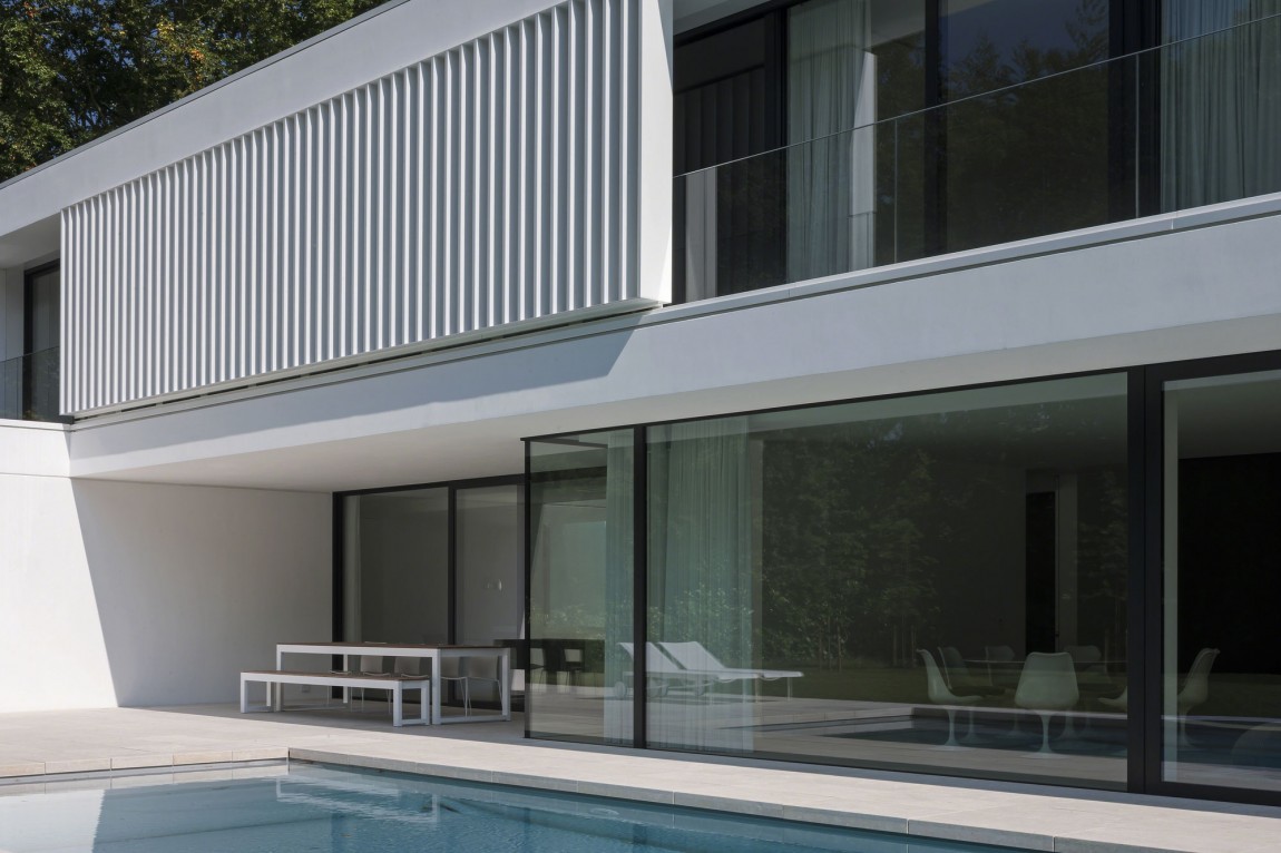 luxury hs residence by cubyc architects-03