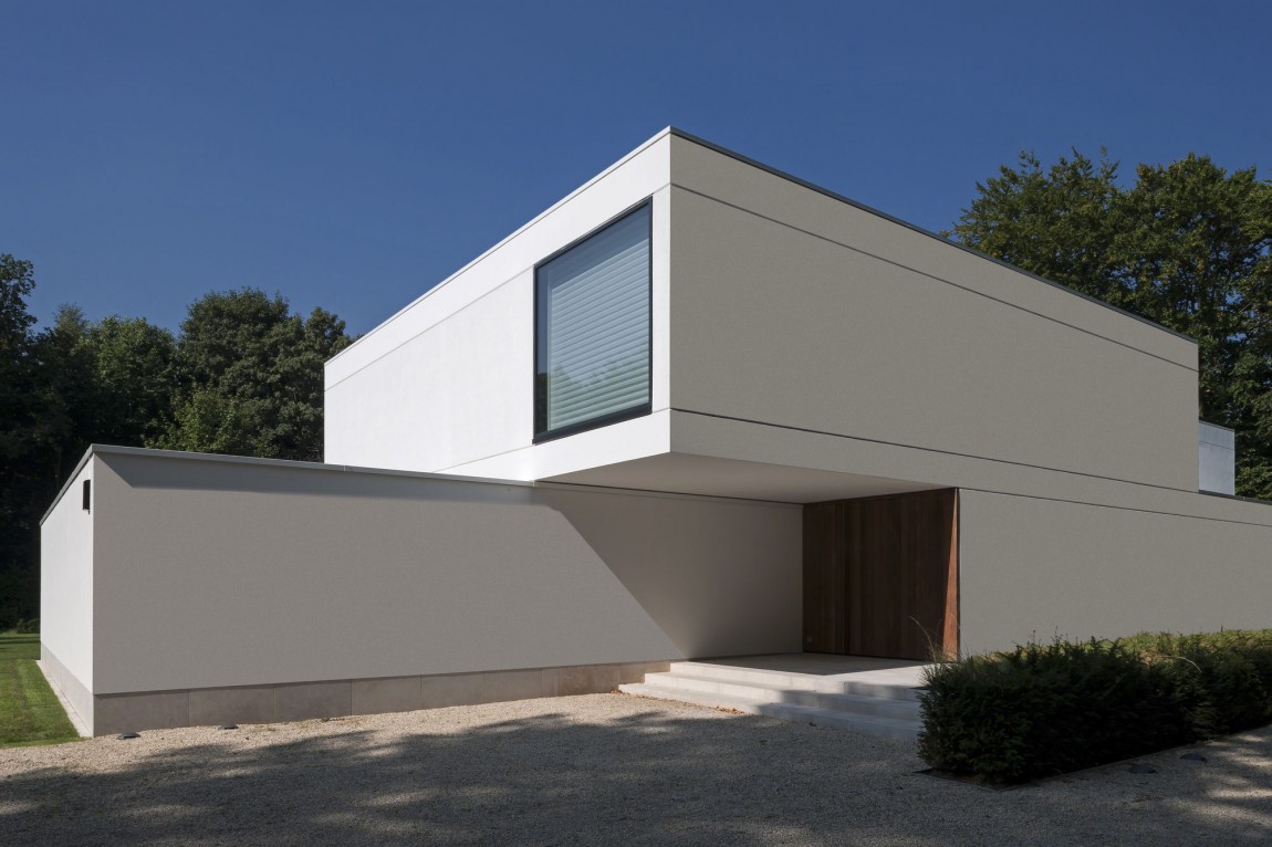 luxury hs residence by cubyc architects-08