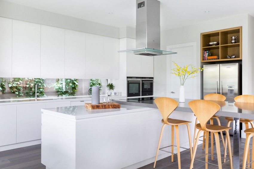 Кухонный уголок особняка Malvern East от архитектурной компании Canny