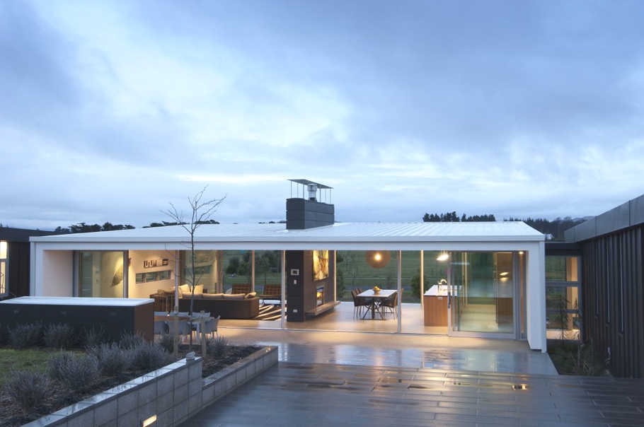 Вид со двора особняка Dixon House от Designgroup Stapleton Elliott