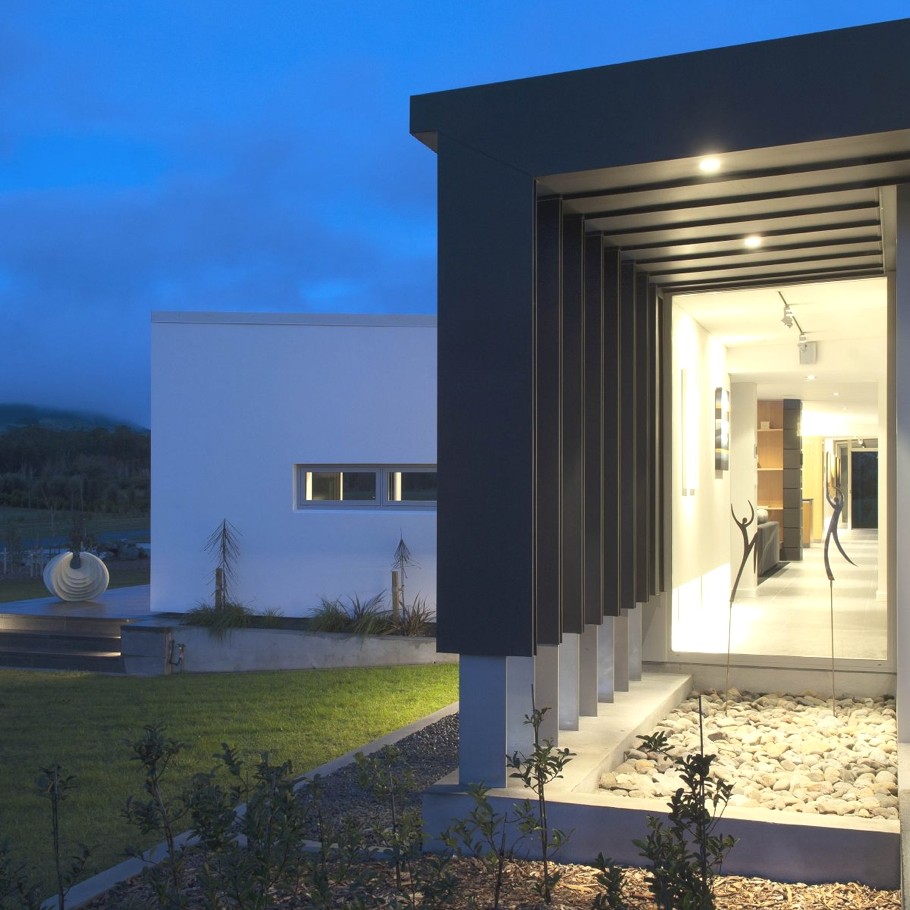 Уникальное строене особняка Dixon House от Designgroup Stapleton Elliott