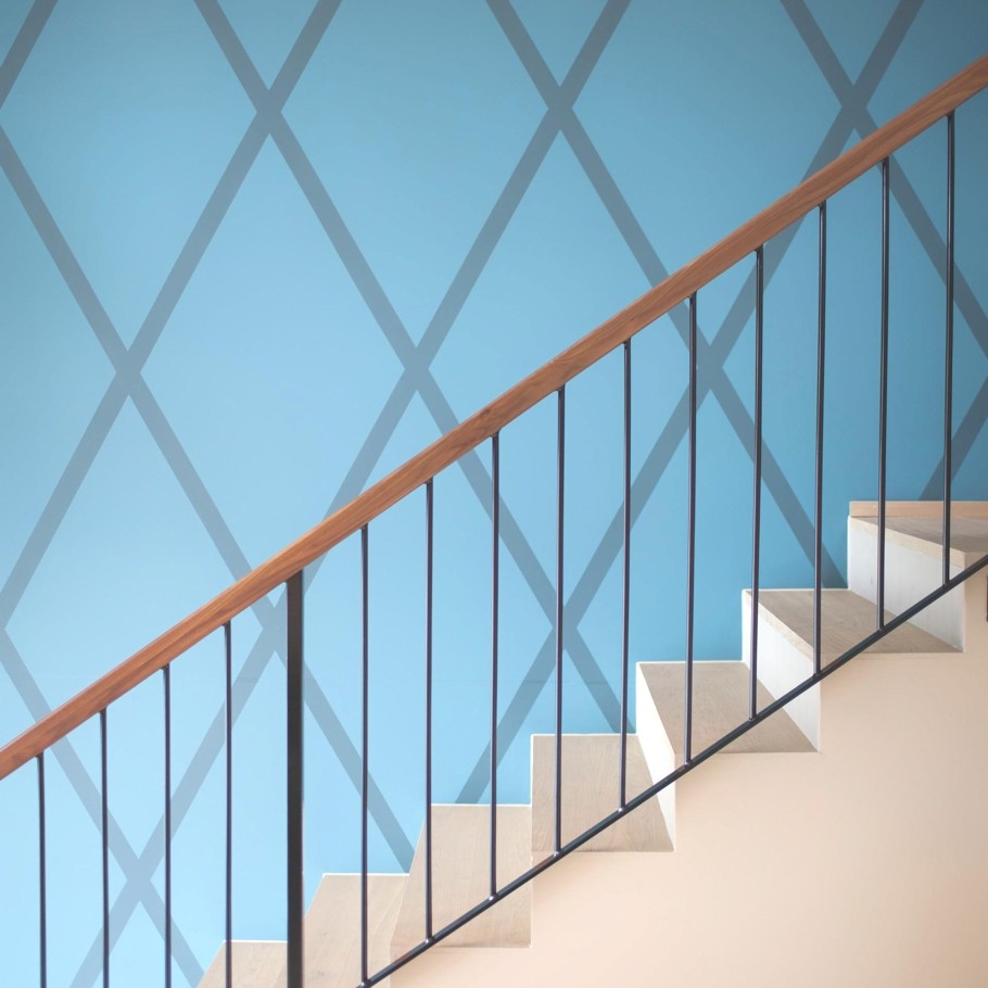 modern apartment in the tower-08