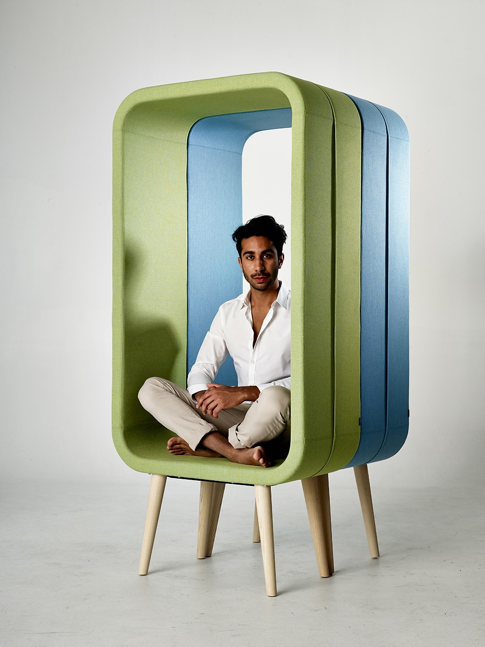 non-standard design chair-01