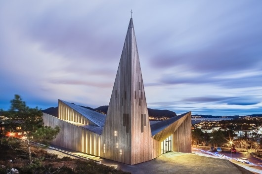 ommunity church knarvik reiulf ramstad arkitekter-01