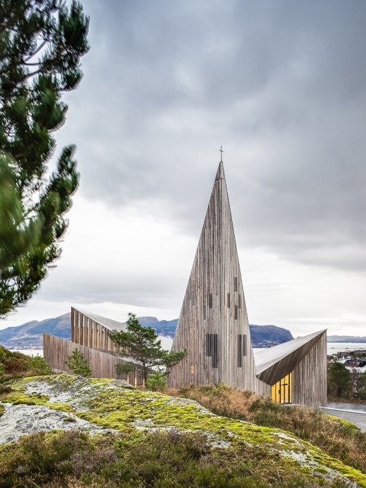 ommunity church knarvik reiulf ramstad arkitekter-06