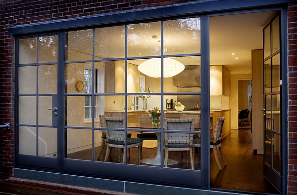 sculptural-and-functional-pendants-21