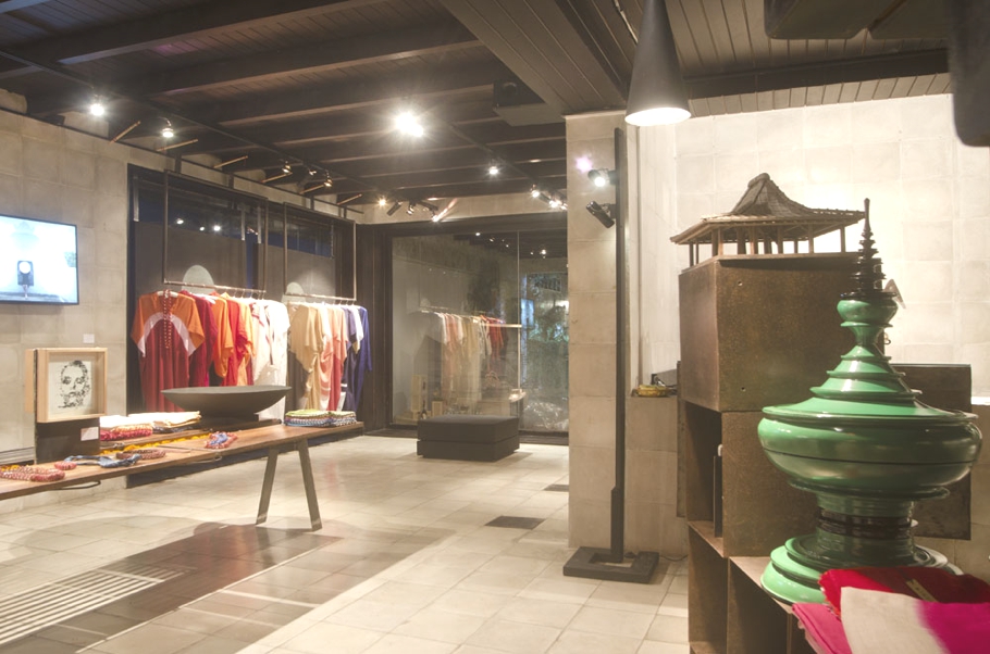 stylish boutique-01