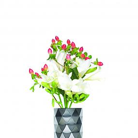 stylish collection of vases-07