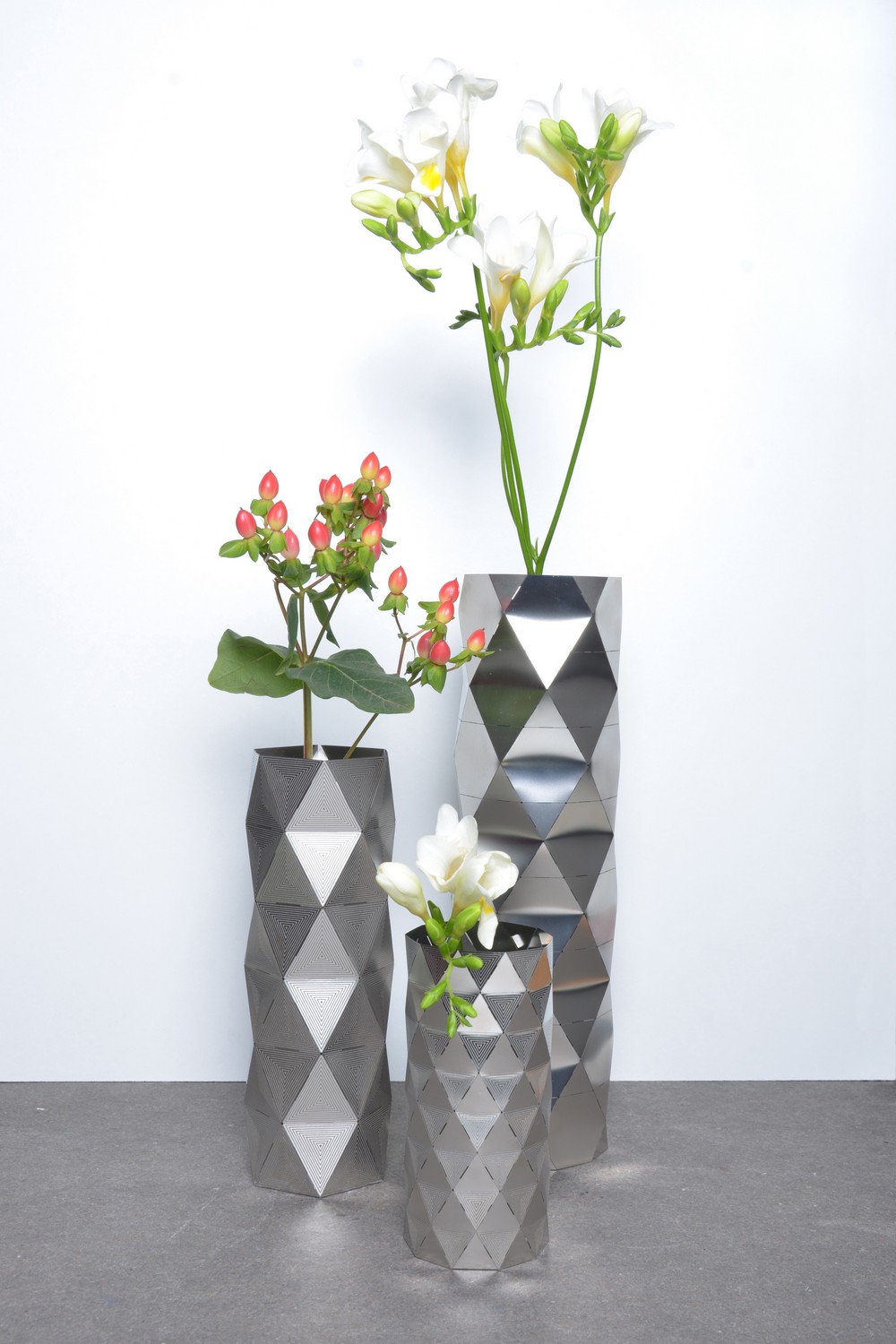 stylish collection of vases-08