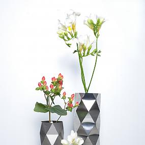 stylish collection of vases-08