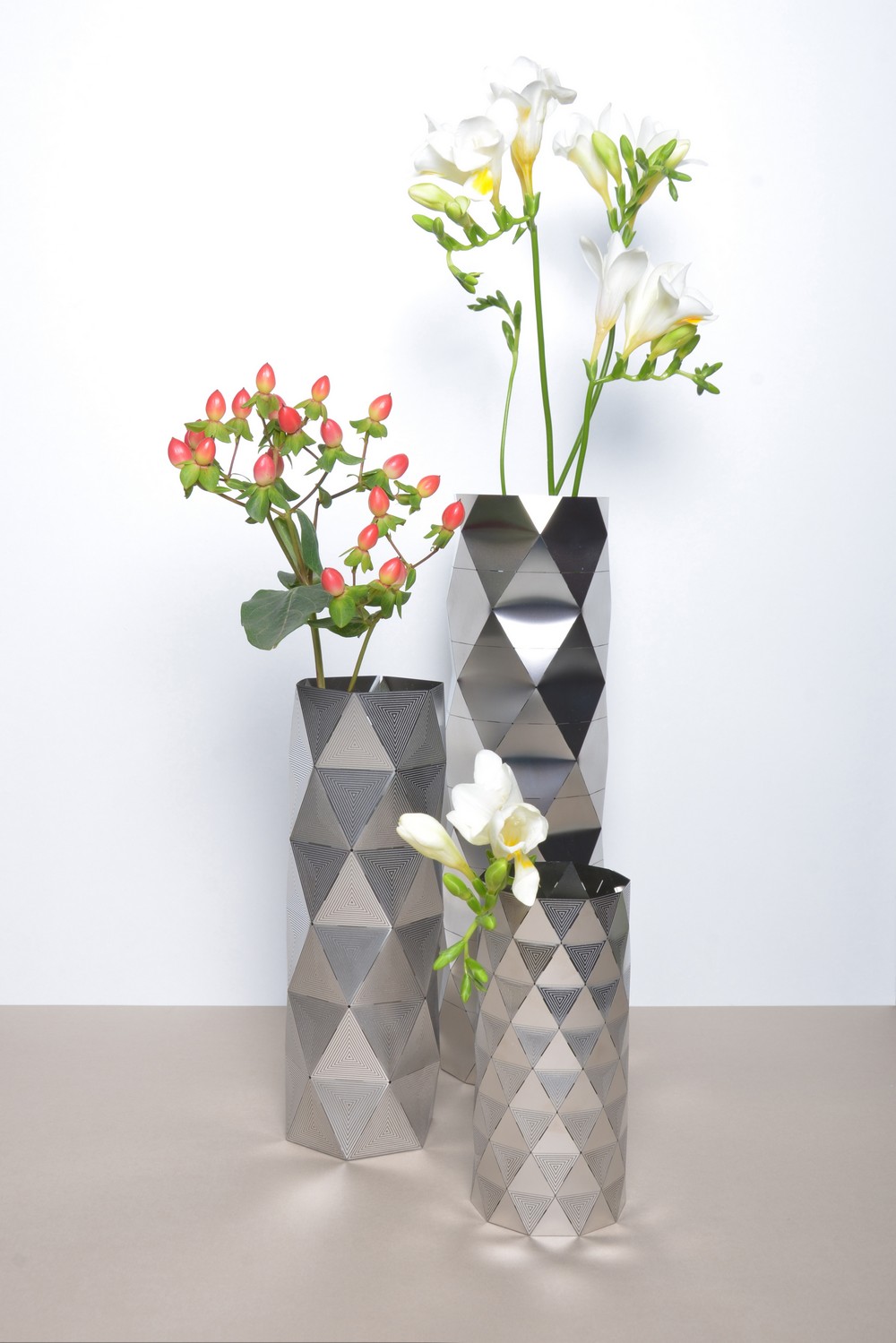 stylish collection of vases-09
