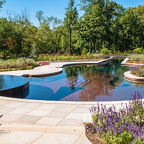 the pool in the form of large-scale copy violin-11