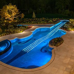 the pool in the form of large-scale copy violin-22