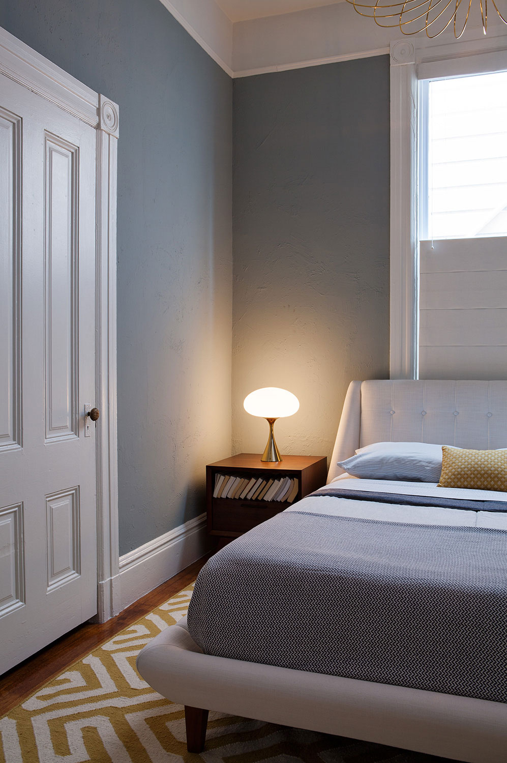 vintage style home on capp street-11