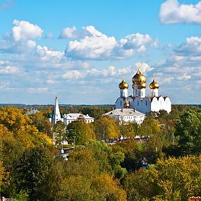 yaroslavl-uspenskii-sobor-01