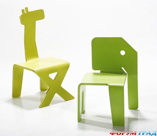 Стульчик в виде зверюшки