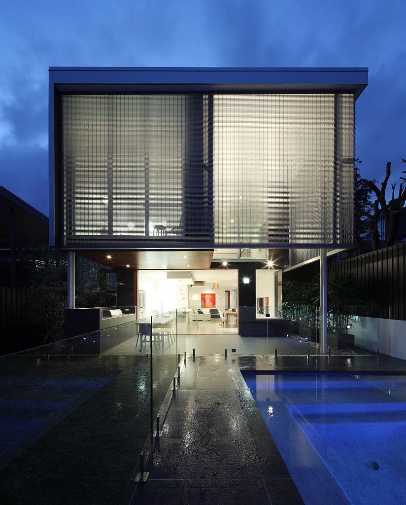 105-v-house-09