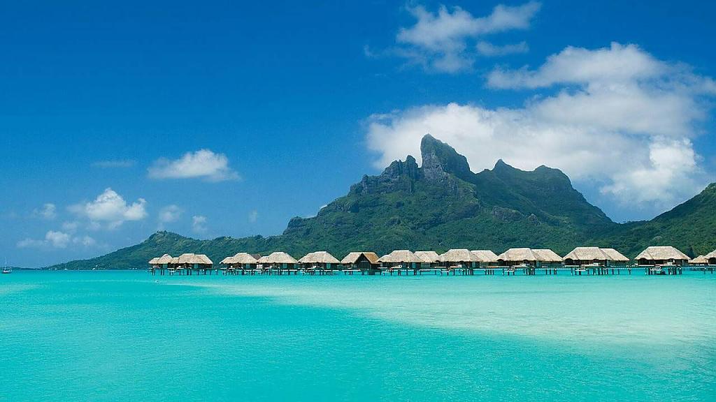four-seasons-resort-bora-bora-07