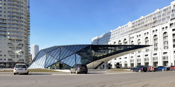 fuel-station-mcdonalds-by-giorgi-khmaladze-batumi-georgia-07